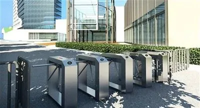 Tornello verticale a treppiede